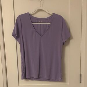 Lavender V-Neck Short Sleeve Tee